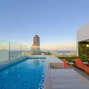 Отель Flamingo Malta